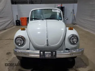1979 Volkswagen Beetle z VIN 1592017519, wystawiony jako Copart lot #64070775 z przebiegiem Nie podano mil oraz Czysty tytuł • Clean title. Historia ofert i sprzedaży dostępna na DreamBid. Obrazek 5.