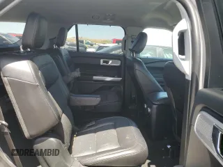 2021 Ford Explorer Limited с VIN 1FM5K8FW9MNA16518, выставлен на аукционе Copart как лот 55817955 с пробегом 53 376 миль миль и Списание • Salvage title. История ставок и продаж доступна на DreamBid. Изображение 10.