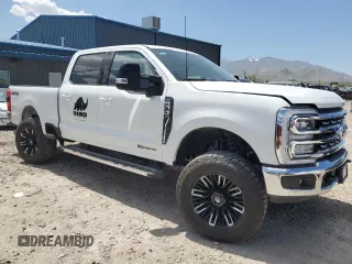 2024 Ford F-350 XL z VIN 1FT8W3BT8REF59919, wystawiony jako Copart lot #56713355 z przebiegiem 69 826 mil mil oraz Szkoda całkowita • Salvage title. Historia ofert i sprzedaży dostępna na DreamBid. Obrazek 4.