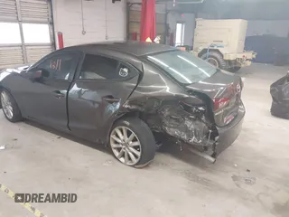 2017 Mazda 3 Touring z VIN JM1BN1V78H1142186, wystawiony jako IAAI lot #42508211 z przebiegiem 109 082 mil mil oraz . Historia ofert i sprzedaży dostępna na DreamBid. Obrazek 3.