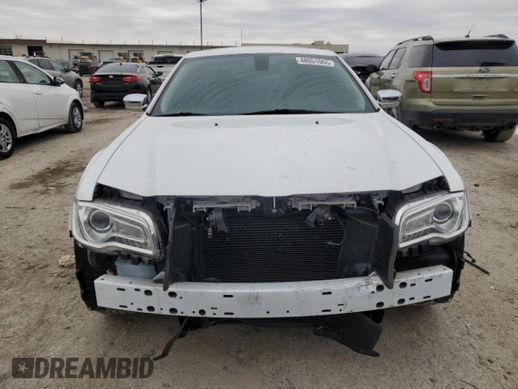 2019 Chrysler 300 Limited with VIN 2C3CCAEG6KH609791, listed as a Copart auction lot 48051065 with 70,013 mi miles and Salvage Title. Bid and sale history available at DreamBid. Image 5.
