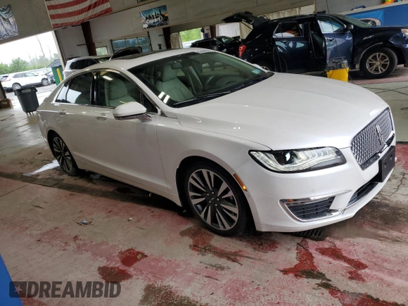 2019 Lincoln MKZ Reserve II z VIN 3LN6L5F95KR609247, wystawiony jako Copart lot #63430845 z przebiegiem 41 835 mil mil oraz Szkoda całkowita • Salvage title. Historia ofert i sprzedaży dostępna na DreamBid. Obrazek 4.