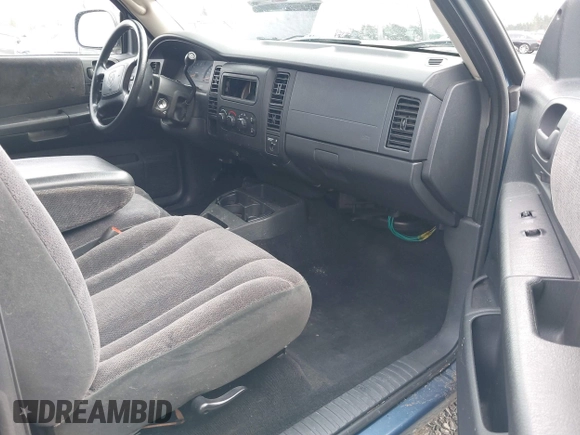 2001 Dodge Dakota Sport with VIN 1B7GL22N61S345811, listed as a IAAI auction lot 41676836 with 189,484 mi miles. Bid and sale history available at carsss.com. Image 5.