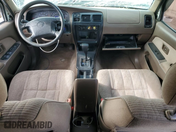 1998 Toyota 4Runner SR5 with VIN JT3GN86R7W0074971, listed as a Copart auction lot 83239524 with 270,323 mi miles and Salvage title. Bid and sale history available at DreamBid. Image 8.