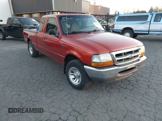 1999 Ford Ranger XL z VIN 1FTYR14C3XPA08405, wystawiony jako IAAI lot #41433688 z przebiegiem 176 501 mil mil oraz . Historia ofert i sprzedaży dostępna na DreamBid. Obrazek 1.