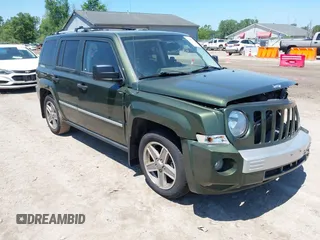 2008 Jeep Patriot Limited with VIN 1J8FT48W38D708743, listed as a IAAI auction lot 42665046 with 71,176 mi miles and . Bid and sale history available at DreamBid. Image 1.