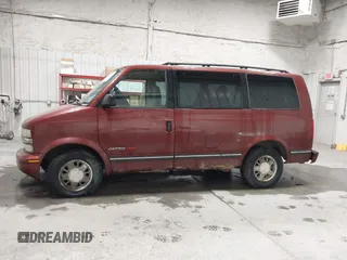 1998 Chevrolet Astro with VIN 1GNEL19W3WB115660, listed as a IAAI auction lot 42141028 with 95,538 mi miles. Bid and sale history available at carsss.com. Image 14.