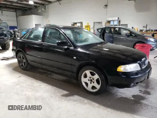 2001 Audi A4 с VIN WAUDH68D11A135579, выставлен на аукционе Copart как лот 44180165 с пробегом 114 702 миль миль и Чистый • Clean title. История ставок и продаж доступна на DreamBid. Изображение 4.