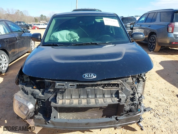2021 Kia Soul EX with VIN KNDJ33AU2M7125836, listed as a IAAI auction lot 41352403 with 106,535 mi miles. Bid and sale history available at carsss.com. Image 12.