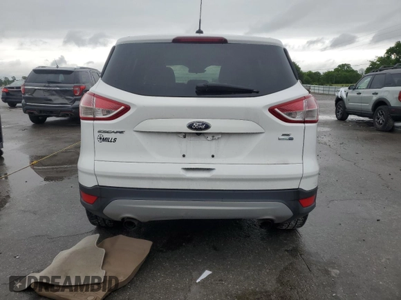 2016 Ford Escape SE with VIN 1FMCU9GX8GUB62515, listed as a Copart auction lot 55551355 with 160,606 mi miles and Clean Title. Bid and sale history available at DreamBid. Image 6.
