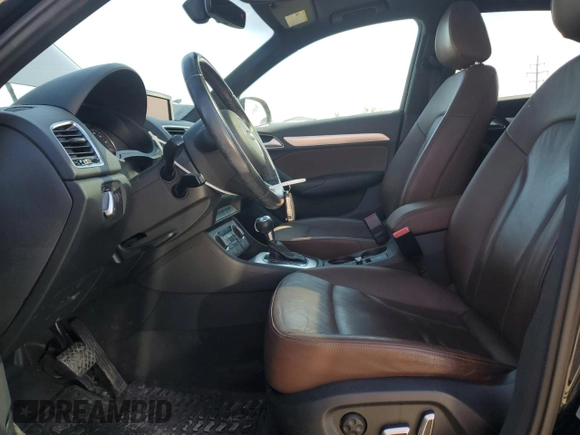 2017 Audi Q3 Premium Plus z VIN WA1JCCFS6HR006554, wystawiony jako Copart lot #50903815 z przebiegiem 41 403 mil mil oraz Szkody całkowita. Historia ofert i sprzedaży dostępna na DreamBid. Obrazek 7.