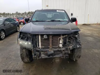 2009 Chevrolet Colorado LT w/1LT with VIN 1GCDT13E898153567, listed as a Copart auction lot 42940455 with 175,488 mi miles and Salvage Title. Bid and sale history available at carsss.com. Image 5.