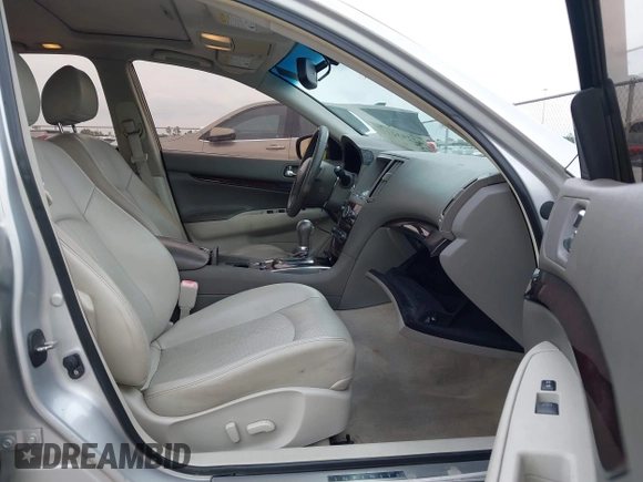 2013 Infiniti G37 Journey with VIN JN1CV6AP6DM300060, listed as a IAAI auction lot 42293117 with 82,496 mi miles and . Bid and sale history available at DreamBid. Image 5.