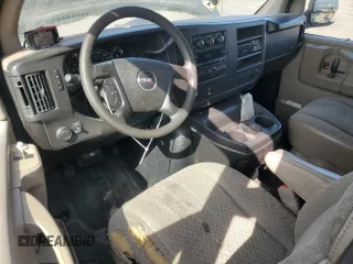 2008 GMC Savana z VIN 1GTHG396081214760, wystawiony jako Copart lot #49146395 z przebiegiem 329 208 mil mil oraz Czysty tytuł • Clean title. Historia ofert i sprzedaży dostępna na DreamBid. Obrazek 8.