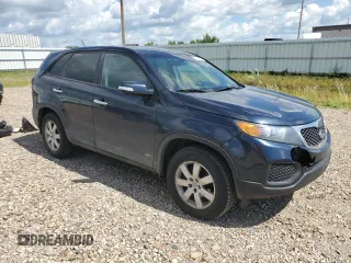 2013 Kia Sorento LX with VIN 5XYKTDA6XDG391488, listed as a Copart auction lot 66174525 with 152,633 mi miles and Clean title. Bid and sale history available at DreamBid. Image 4.