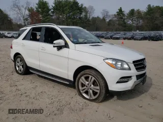 2015 Mercedes-Benz M 350 z VIN 4JGDA5HB5FA543599, wystawiony jako Copart lot #54658225 z przebiegiem 128 849 mil mil oraz Czysty tytuł • Clean title. Historia ofert i sprzedaży dostępna na DreamBid. Obrazek 4.