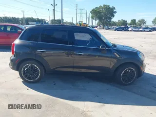 2015 MINI Countryman S with VIN WMWZC3C58FWT04316, listed as a IAAI auction lot 42525698 with 97,046 mi miles and . Bid and sale history available at DreamBid. Image 13.