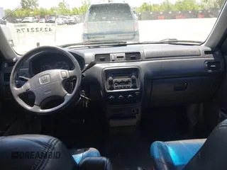 2001 Honda CR-V SE z VIN JHLRD18761C008237, wystawiony jako IAAI lot #42322175 z przebiegiem 289 568 mil mil oraz . Historia ofert i sprzedaży dostępna na DreamBid. Obrazek 5.