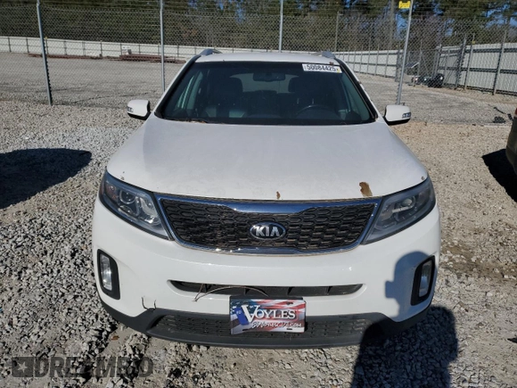2014 Kia Sorento LX with VIN 5XYKTDA70EG538475, listed as a Copart auction lot 50084425 with 209,501 mi miles and Clean Title. Bid and sale history available at carsss.com. Image 5.