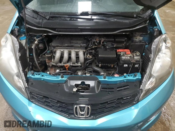 2012 Honda Fit Sport with VIN JHMGE8H54CC011275, listed as a Copart auction lot 46932095 with 208,841 mi miles and Clean Title. Bid and sale history available at DreamBid. Image 11.
