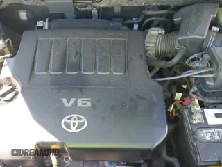 2011 Toyota RAV4 z VIN JTMZK4DV3B5027715, wystawiony jako IAAI lot #41746690 z przebiegiem 203 444 mil mil oraz . Historia ofert i sprzedaży dostępna na DreamBid. Obrazek 21.