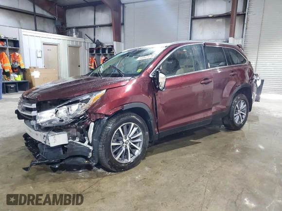 2019 Toyota Highlander SE z VIN 5TDJZRFH8KS918297, wystawiony jako Copart lot #53847475 z przebiegiem 50 672 mil mil oraz Szkoda całkowita • Salvage title. Historia ofert i sprzedaży dostępna na DreamBid. Obrazek 1.