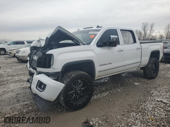 2015 GMC Sierra 2500HD Denali z VIN 1GT120E82FF160609, wystawiony jako Copart lot #47229375 z przebiegiem Nie podano mil oraz Czysty tytuł • Clean title. Historia ofert i sprzedaży dostępna na DreamBid. Obrazek 1.