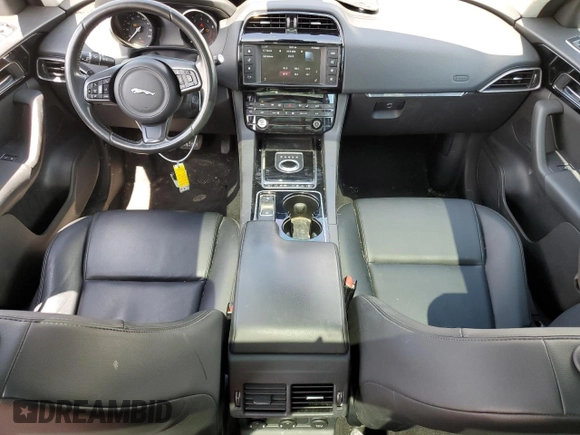 2017 Jaguar F-Pace 35t with VIN SADCS2BV4HA051328, listed as a Copart auction lot 61606355 with Not provided miles and Clean title. Bid and sale history available at DreamBid. Image 8.