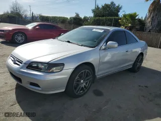 2001 Honda Accord Cpe EX w/Leather with VIN 1HGCG22521A033799, listed as a Copart auction lot 46545105 with 211,426 mi miles and Salvage Title. Bid and sale history available at carsss.com. Image 1.