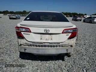 2014 Toyota Camry L with VIN 4T1BF1FK2EU322415, listed as a Copart auction lot 53624885 with 249,066 mi miles and Non Repairable. Bid and sale history available at carsss.com. Image 6.