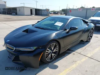 2017 BMW i8 with VIN WBY2Z2C36HV676644, listed as a IAAI auction lot 40525323 with 29,962 mi miles. Bid and sale history available at carsss.com. Image 22.