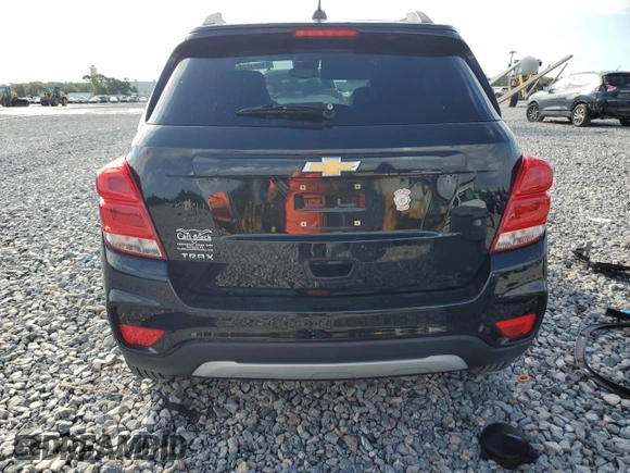 2021 Chevrolet Trax LT z VIN KL7CJLSB2MB317666, wystawiony jako Copart lot #61003525 z przebiegiem 75 754 mil mil oraz Nie do naprawy • Non repairable. Historia ofert i sprzedaży dostępna na DreamBid. Obrazek 6.