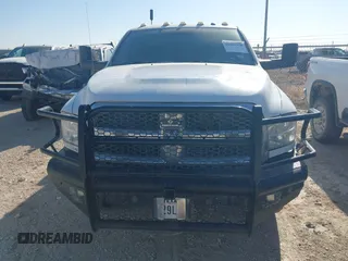 2017 Ram 2500 Tradesman с VIN 3C6TR5HT8HG737959, выставлен на аукционе IAAI как лот 41591328 с пробегом 240 260 миль миль и . История ставок и продаж доступна на DreamBid. Изображение 12.