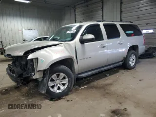2014 Chevrolet Suburban LT with VIN 1GNSKJE72ER231913, listed as a Copart auction lot 56157745 with 207,159 mi miles and Non Repairable. Bid and sale history available at DreamBid. Image 1.