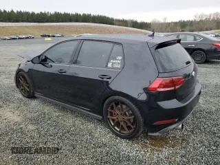 2019 Volkswagen Golf GTI S with VIN 3VW6T7AU3KM037522, listed as a Copart auction lot 43960804 with 40,397 mi miles. Bid and sale history available at carsss.com. Image 2.