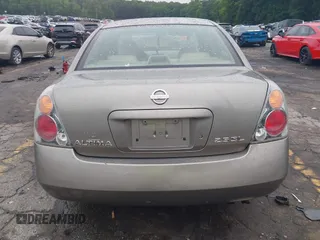 2002 Nissan Altima SL z VIN 1N4AL11D92C294136, wystawiony jako IAAI lot #42342860 z przebiegiem 220 080 mil mil oraz . Historia ofert i sprzedaży dostępna na DreamBid. Obrazek 16.
