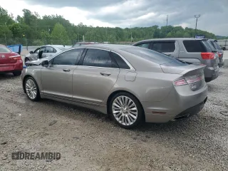 2015 Lincoln MKZ z VIN 3LN6L2G9XFR611837, wystawiony jako Copart lot #55038635 z przebiegiem 133 596 mil mil oraz Szkoda całkowita • Salvage title. Historia ofert i sprzedaży dostępna na DreamBid. Obrazek 2.