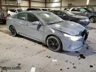 2022 Hyundai Elantra Essential with VIN KMHLM4AG2NU312188, listed as a Copart auction lot 42195615 with 90,553 mi miles and Salvage Title. Bid and sale history available at carsss.com. Image 4.