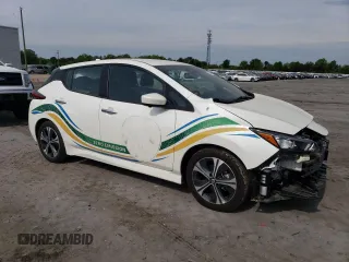2022 Nissan LEAF SV with VIN 1N4AZ1CV1NC563433, listed as a Copart auction lot 54656955 with 10,604 mi miles and Salvage Title. Bid and sale history available at DreamBid. Image 4.