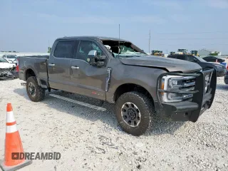 2023 Ford F-250 XL с VIN 1FT8W2BM6PED18604, выставлен на аукционе Copart как лот 57225105 с пробегом 55 291 миль миль и Списание • Salvage title. История ставок и продаж доступна на DreamBid. Изображение 4.