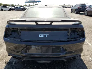 2020 Ford Mustang GT z VIN 1FA6P8CF0L5101122, wystawiony jako Copart lot #64829145 z przebiegiem 28 632 mil mil oraz Szkoda całkowita • Salvage title. Historia ofert i sprzedaży dostępna na DreamBid. Obrazek 6.