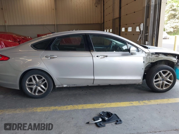 2016 Ford Fusion SE with VIN 3FA6P0H79GR330808, listed as a IAAI auction lot 42244013 with 120,478 mi miles and . Bid and sale history available at DreamBid. Image 14.