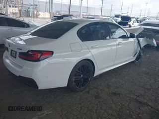 2021 BMW 5 Series 540i with VIN WBA53BJ08MWW94444, listed as a IAAI auction lot 41924491 with 58,921 mi miles and . Bid and sale history available at carsss.com. Image 4.