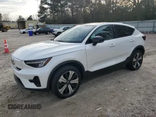 2023 Volvo C40 Recharge Pure Electric Core with VIN YV4ED3GK9P2043864, listed as a Copart auction lot 43547435 with 10,921 mi miles and Salvage Title. Bid and sale history available at carsss.com. Image 1.