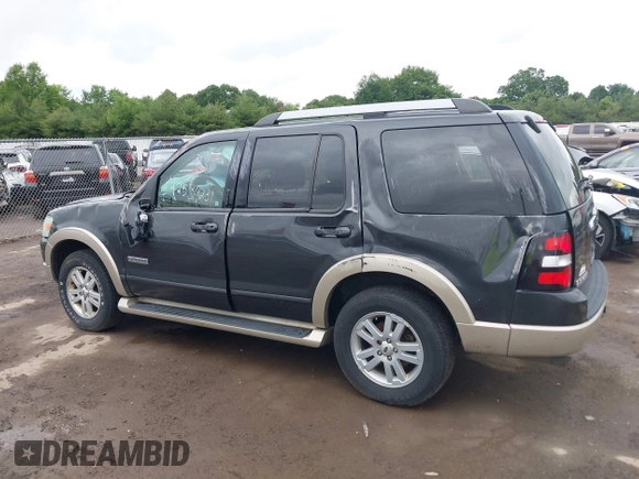 2007 Ford Explorer Eddie Bauer с VIN 1FMEU64EX7UA41639, выставлен на аукционе IAAI как лот 42539231 с пробегом Не указан миль и . История ставок и продаж доступна на DreamBid. Изображение 14.