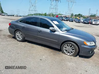 2011 Hyundai Azera Limited with VIN KMHFC4DF1BA552350, listed as a IAAI auction lot 42628519 with 295,296 mi miles and . Bid and sale history available at DreamBid. Image 1.