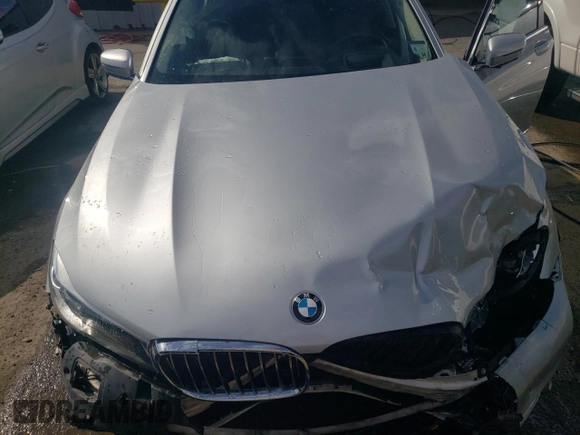 2017 BMW 7 Series 740i with VIN WBA7E2C52HG739521, listed as a Copart auction lot 64263324 with 0 mi miles and Salvage Title. Bid and sale history available at carsss.com. Image 11.