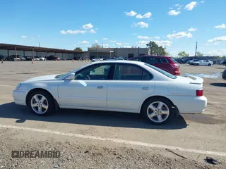 2003 Acura TL Type S with VIN 19UUA56893A064661, listed as a IAAI auction lot 41912817 with 152,039 mi miles. Bid and sale history available at carsss.com. Image 13.