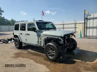 2024 Jeep Wrangler Sahara z VIN 1C4PJXEG2RW263319, wystawiony jako Copart lot #55074775 z przebiegiem 10 867 mil mil oraz Szkoda całkowita • Salvage title. Historia ofert i sprzedaży dostępna na DreamBid. Obrazek 15.