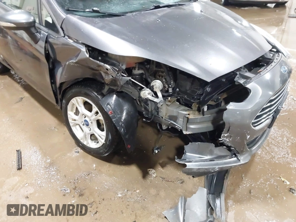 2015 Ford Fiesta SE with VIN 3FADP4BJ9FM164093, listed as a IAAI auction lot 41308905 with 75,839 mi miles. Bid and sale history available at carsss.com. Image 6.